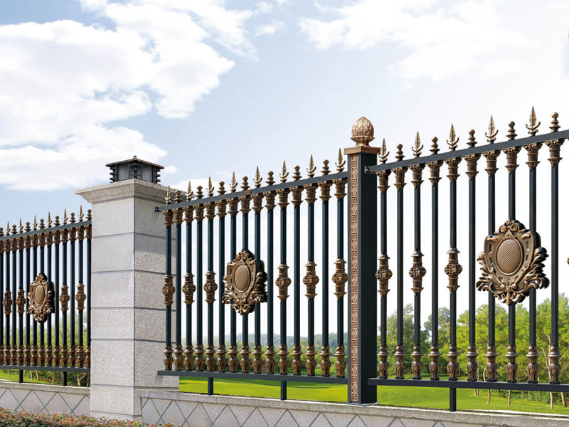 aluminum fencing 2